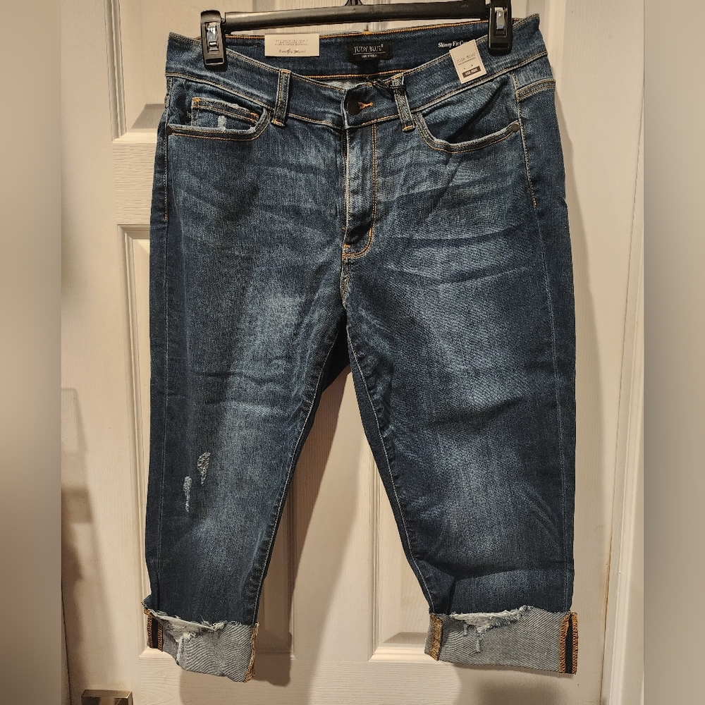 Judy Blue Capris 16W, NWT